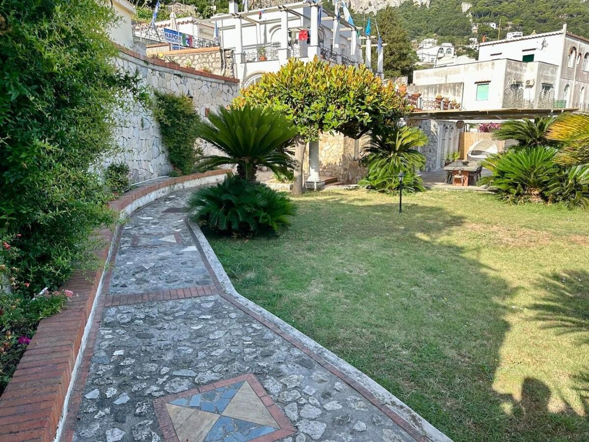 Villa Amalu Capri Piscina E Giardino Exterior foto